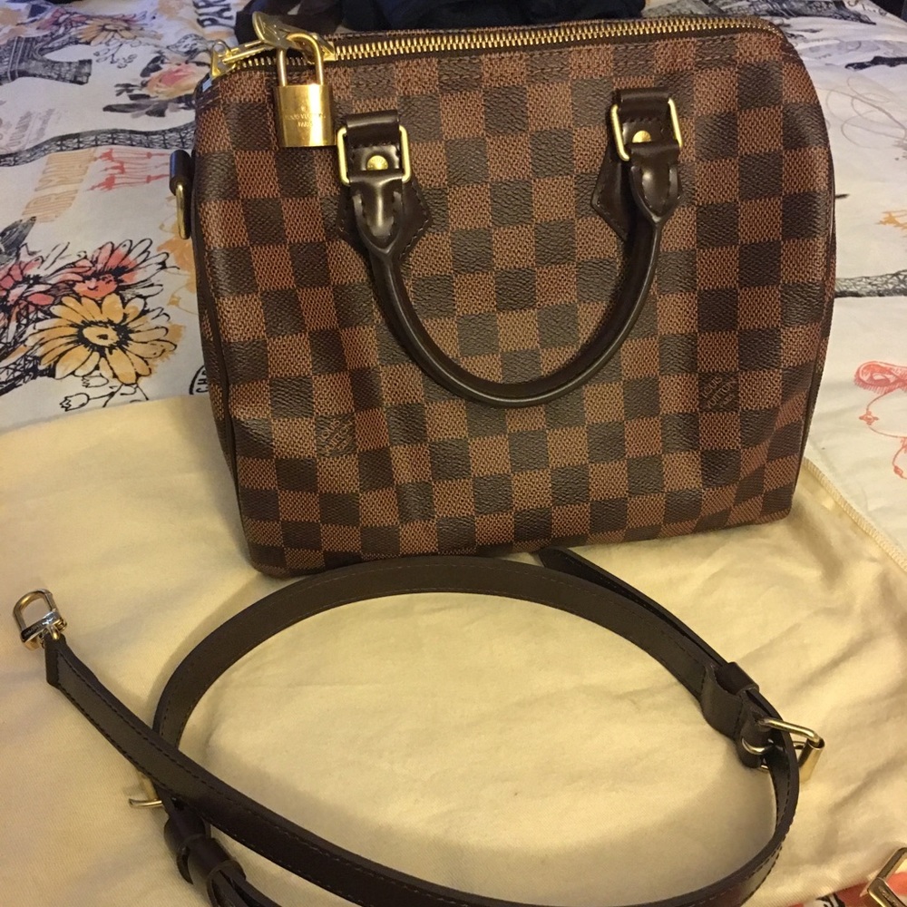AUTHENTIC SPEEDY 25 Like new